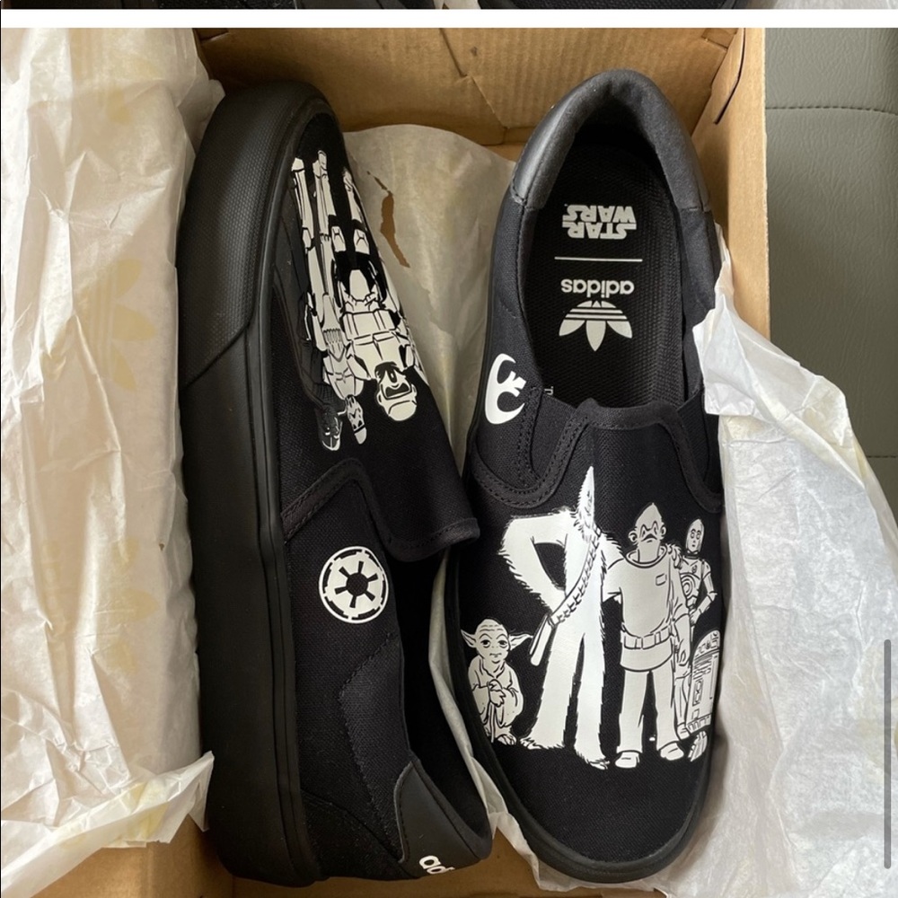 Adidas Collaboration with Star Wars  Rallye slip on’s special edition sneakers - Picture 9 of 12